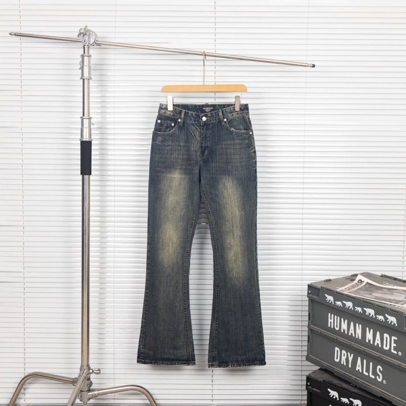Ba*len*cia*ga jeans